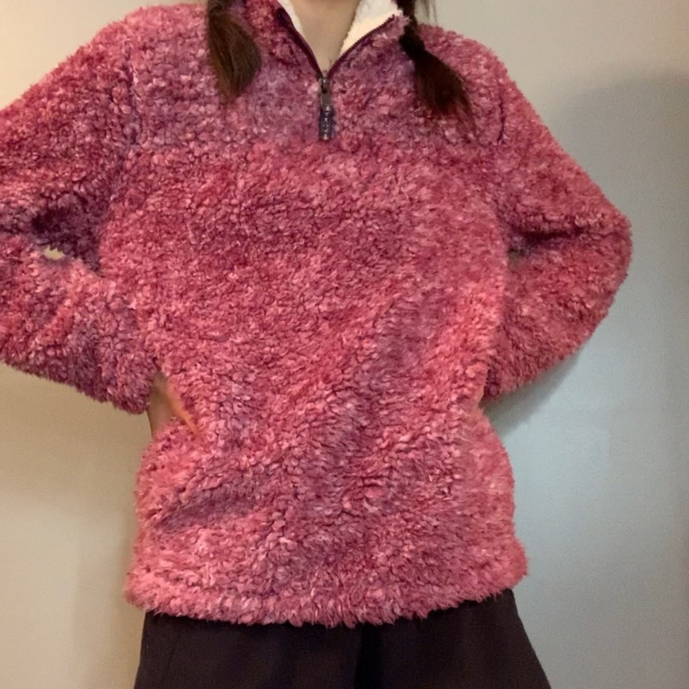 pink pullover